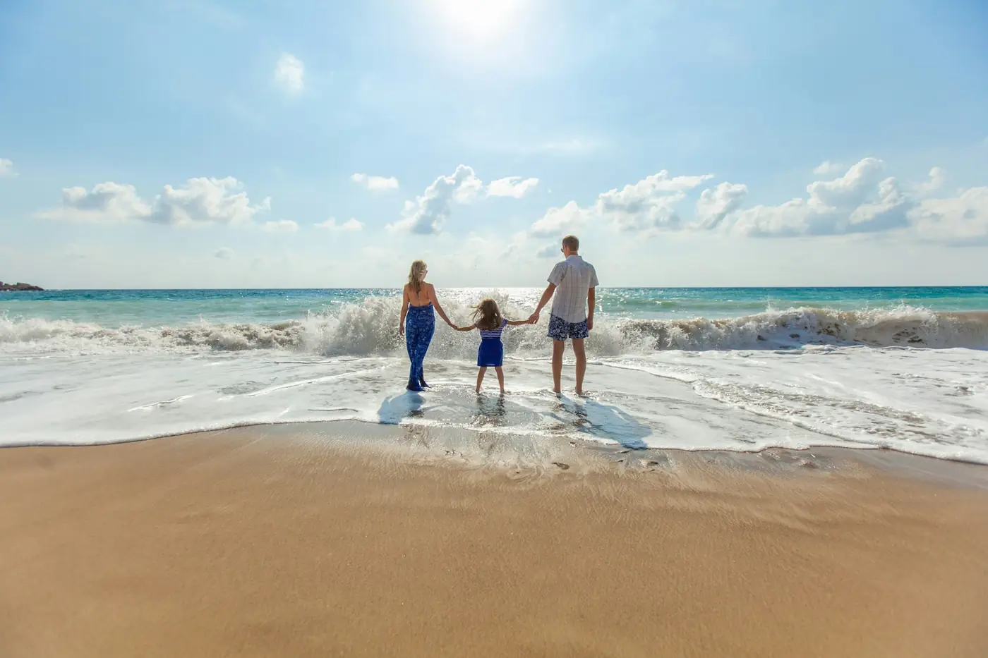 Gezin met jonge kinderen op vakantie